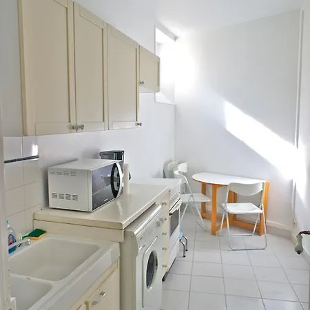 One Bedroom Quartier Latin Paris